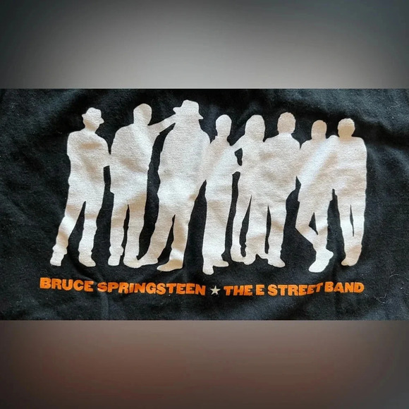 Tultex | Bruce Springsteen The E Street Band
Philadelphia Spectrum Size: L - Picture 2 of 8
